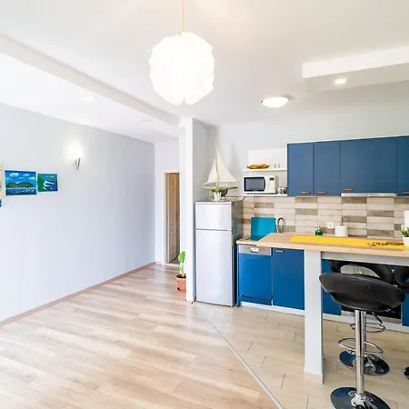 Dream By Nostromo 杜布罗夫尼克