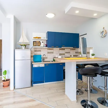 Dream By Nostromo 招待所 4*