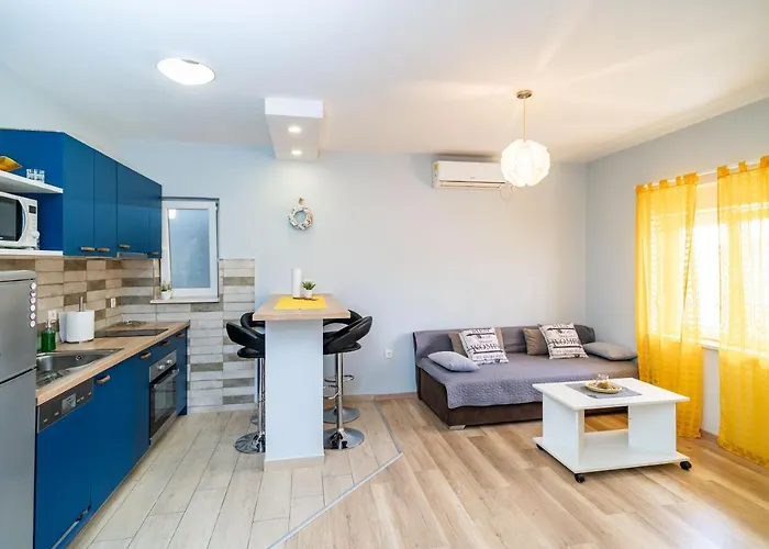 Dream By Nostromo 3*