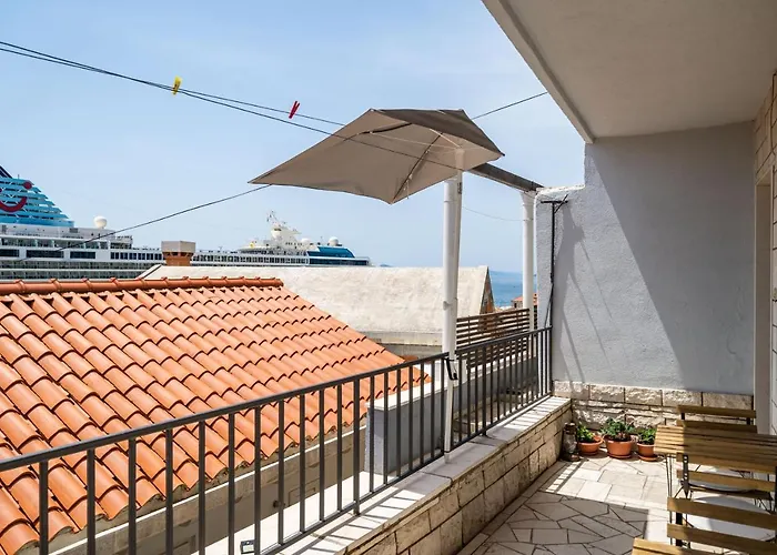 Dream By Nostromo Дубровник