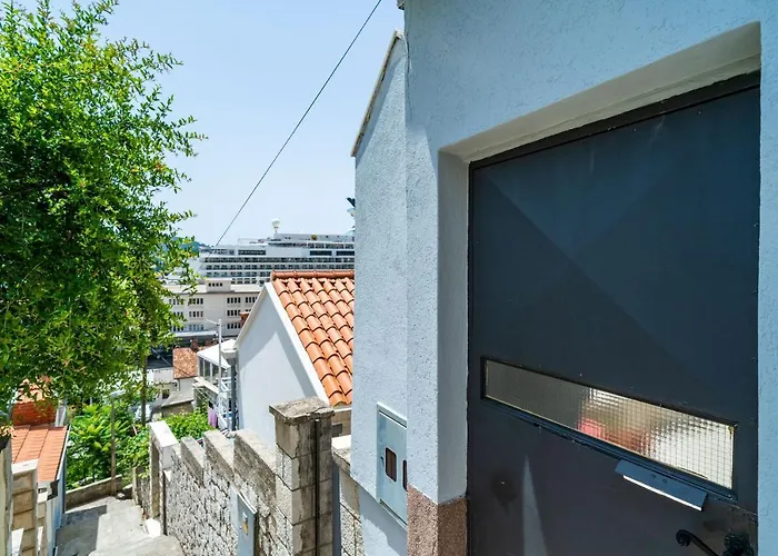 Гостевой дом Dream By Nostromo 3*