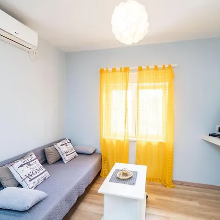 Gasthuis Dream By Nostromo